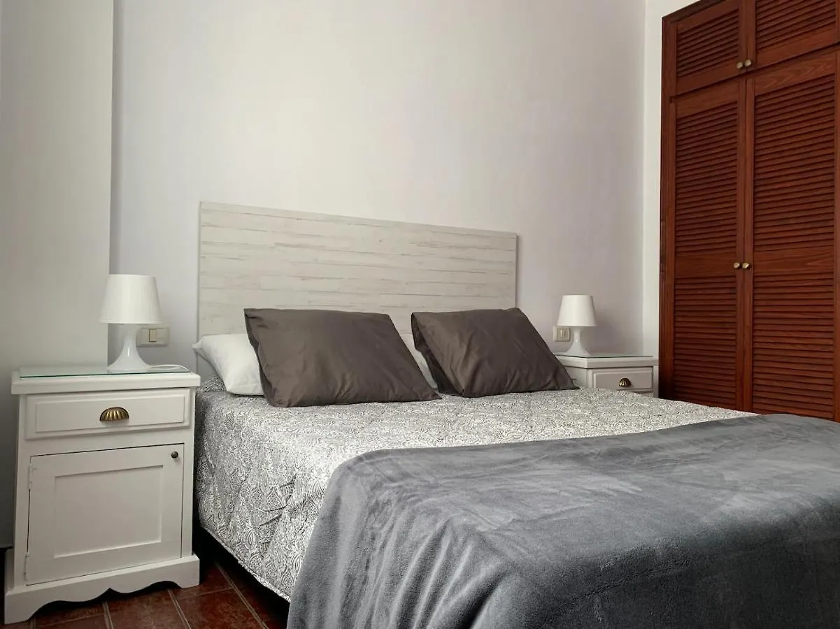 Vivienda Vacacional La Plaza Santa Ursula  Spain